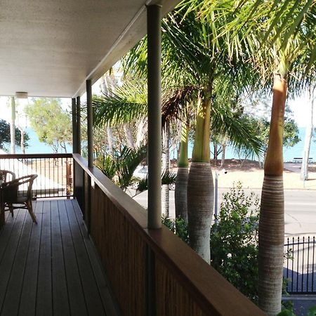 Coconut Palms On The Bay Aparthotel Hervey Bay Eksteriør bilde